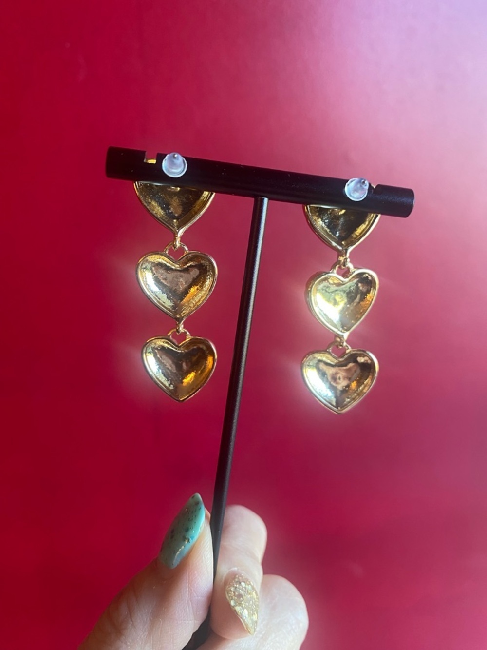 Juicy Couture Fun Gold Quilted 3 drop hearts with sparkling crystals. NWT - Picture 3 of 5